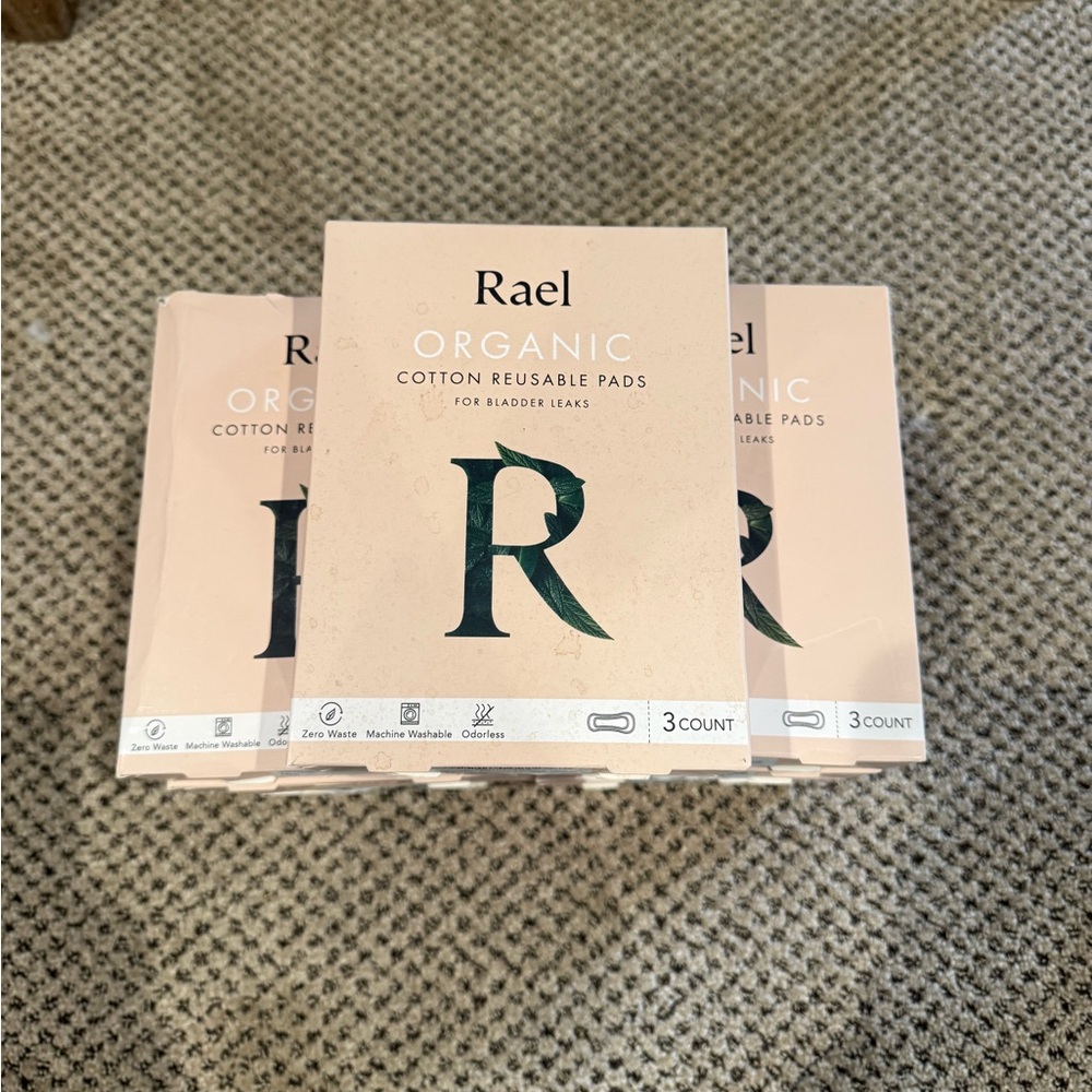 Rael Organic Cotton Reusable Pads - Picture 2 of 7
